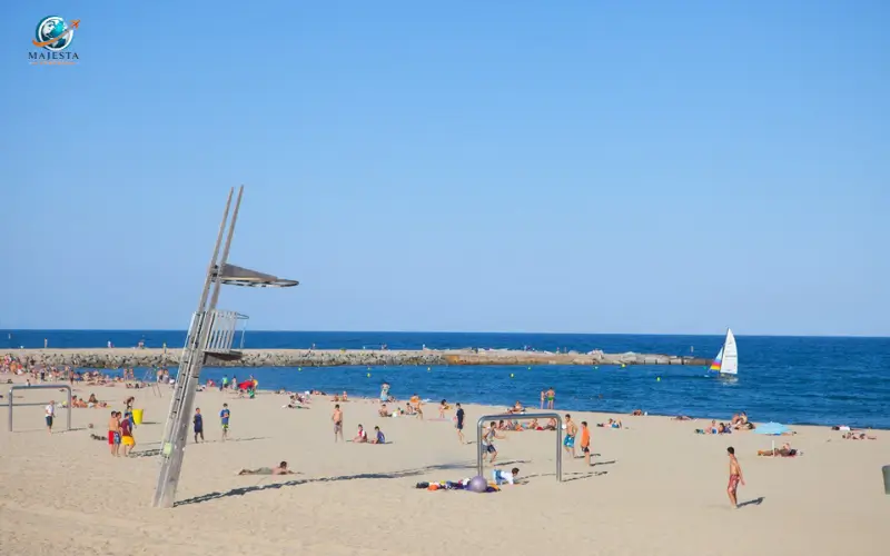 Nova Icaria Beach