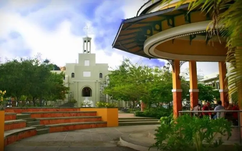 Walk Through Downtown Rincón