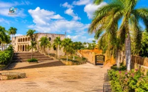 Explore the Historic Streets of Santo Domingo