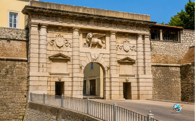 Land Gate (Kopnena Vrata)