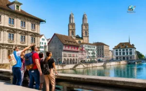 Explore Zurich's Historic Old Town (Altstadt)